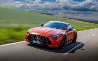 Mercedes представила свой самый быстрый спортивный автомобиль