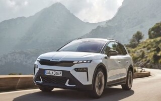 Electric Vehicles Transforming the Auto Industry