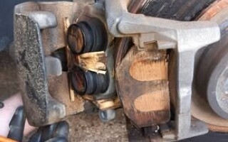 German Man Buys Luxury Car at Auction with Wooden Brakes