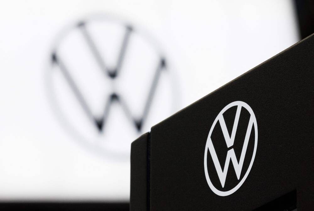 Volkswagen Reports 4.9% Drop in Car Deliveries