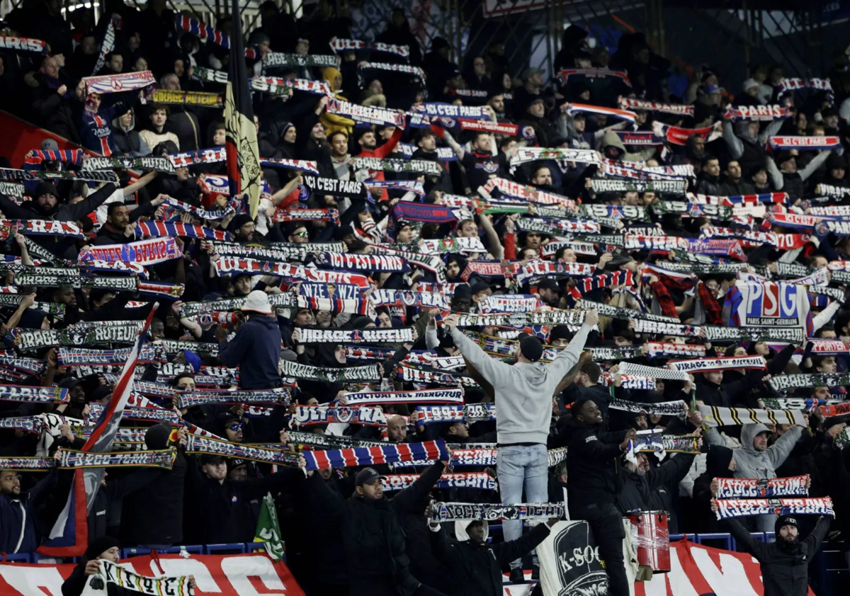 59 Paris Saint-Germain Fans Arrested in Stuttgart