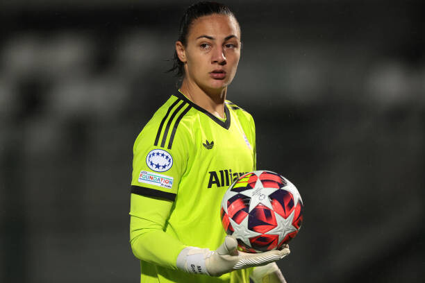 Bayern Munich Goalkeeper Diagnosed with Cancer