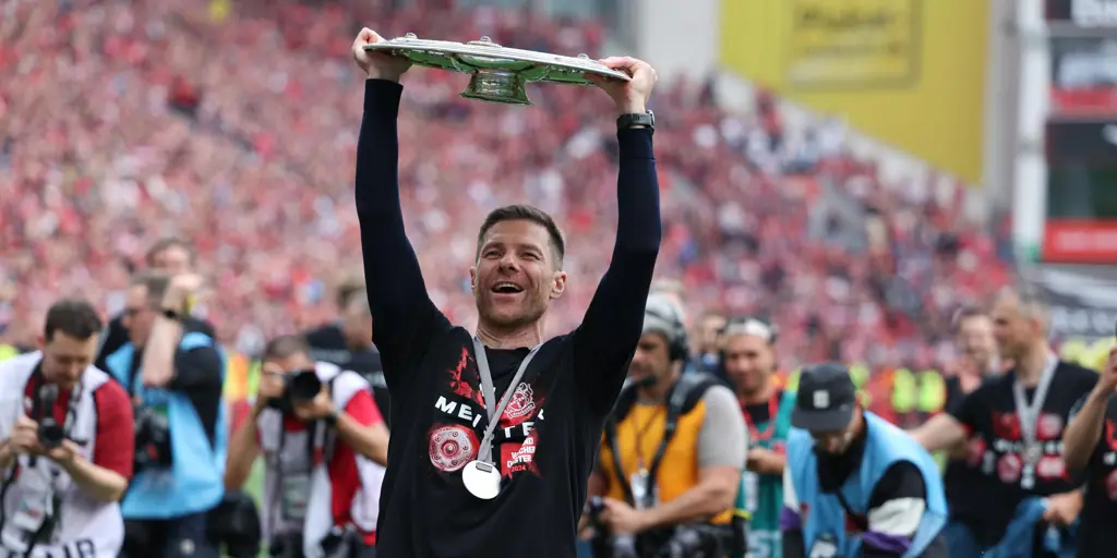 «Байер Леверкузен» создает историю, завершив Бундеслигу без поражений