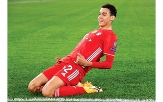 Neuer in stunning form, future still undecided