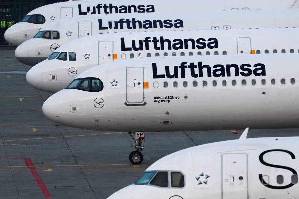 Lufthansa добавит экологическую наценку к билетам на самолет