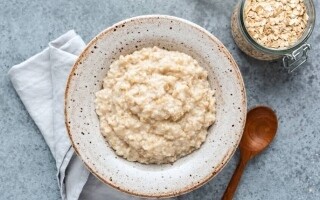 Oatmeal Consumption for 48 Hours Lowers Cholesterol