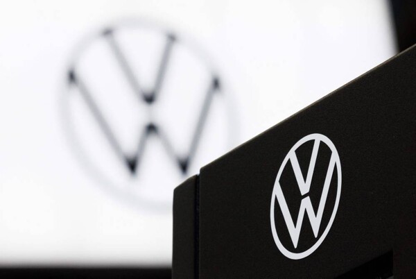 Volkswagen Reports 4.9% Drop in Car Deliveries