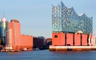 Hamburg Ranks as Germany's Happiest State