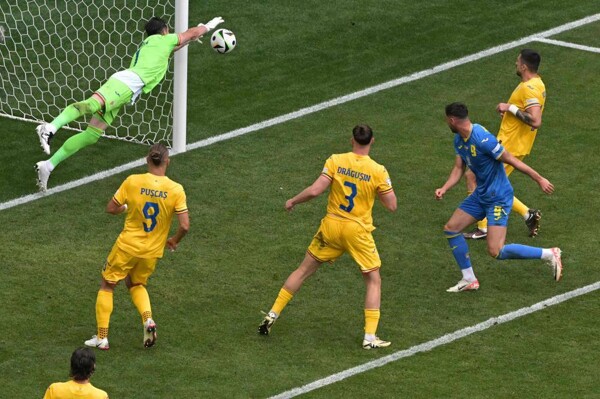 Румыния одерживает историческую победу над Украиной на Чемпионате Европы по футболу 2020 года