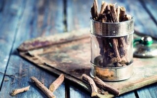 Польза и риски корня лакрицы, согласно фармацевт-биологу из Германии