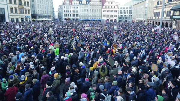Массовые протесты против ультраправых в Германии
