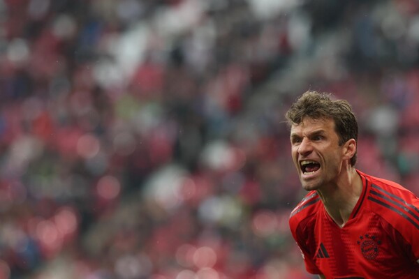 Dramatic Draw Delays Bayern's Title Win