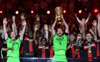 Байер Леверкузен побеждает в финале кубка Германии