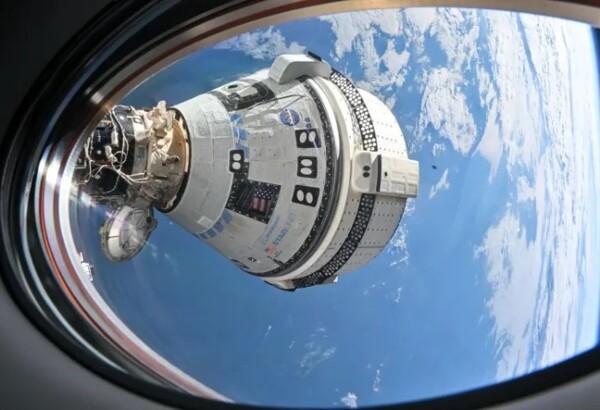 Корабль Starliner покидает МКС | Новости наших за границей