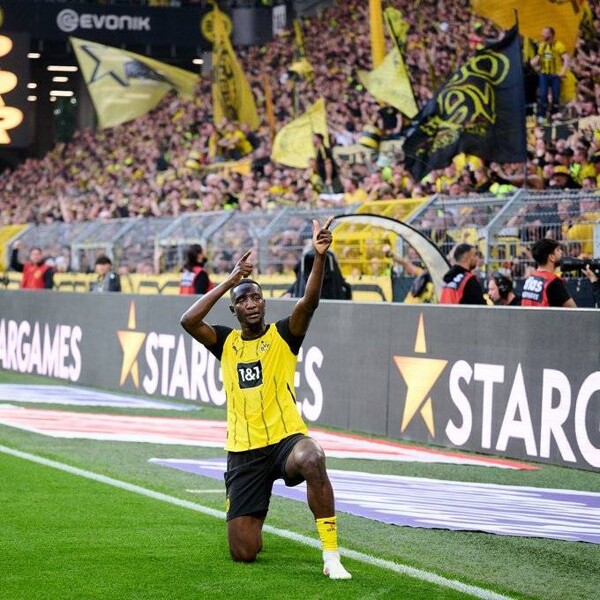 Dortmund beats Heidenheim to cut Bayern's lead