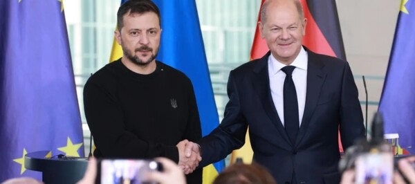 Зеленский призывает Германию сохранить поддержку Украине