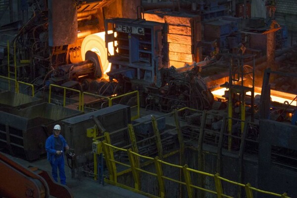 German exports beat expectations in October