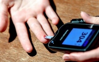 Insulin Resistance: Causes, Signs, and Solutions