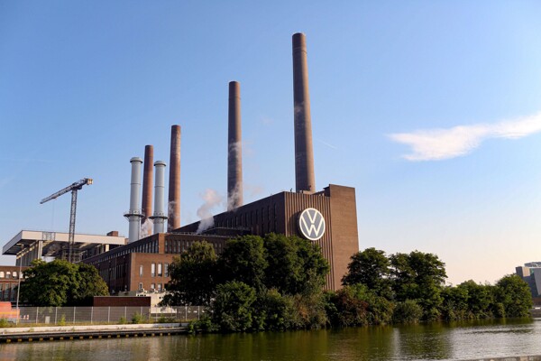 Volkswagen предлагает меры по сокращению затрат работникам