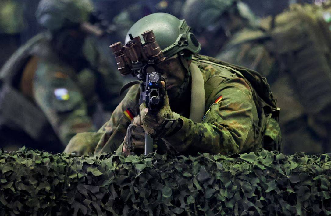 Германия Обязуется к Военному Участию